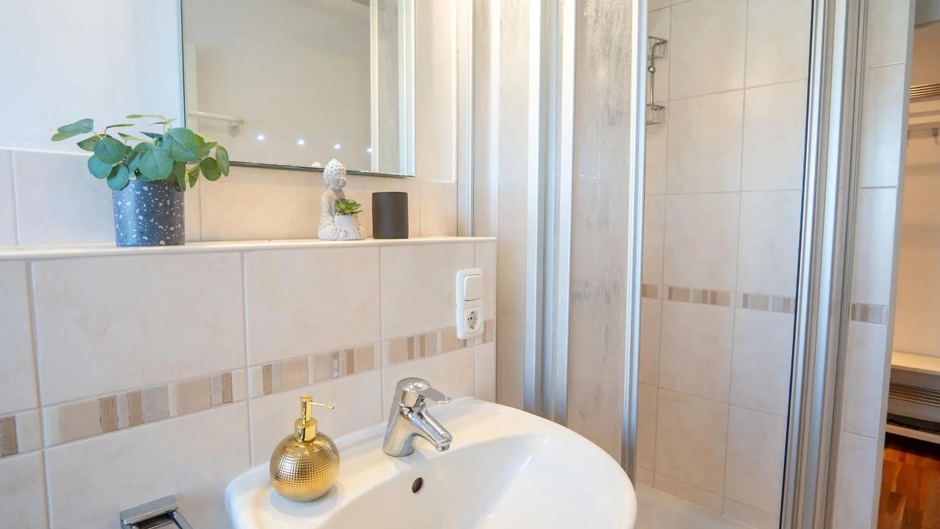 Apartment Passau B - Parken, Stilvoll, Modern & Cozy Im Zentrum Von Passau